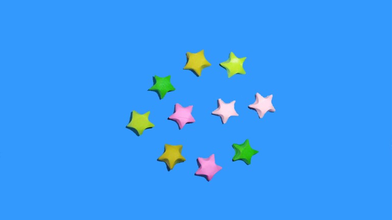 教你折纸漂亮的小星星，简单立体的幸运星，手工折纸图解教程
